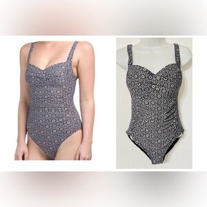 Nip Tuck Bond Eye Australia One Piece Swimsuit Navy Blue & Cream Print Suit